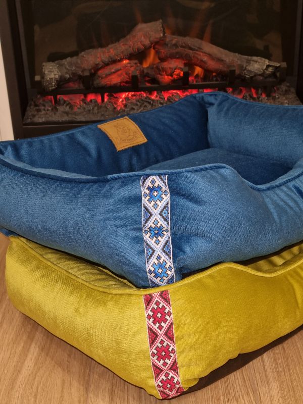 Лежак з велюру "З Україною в серці" синій