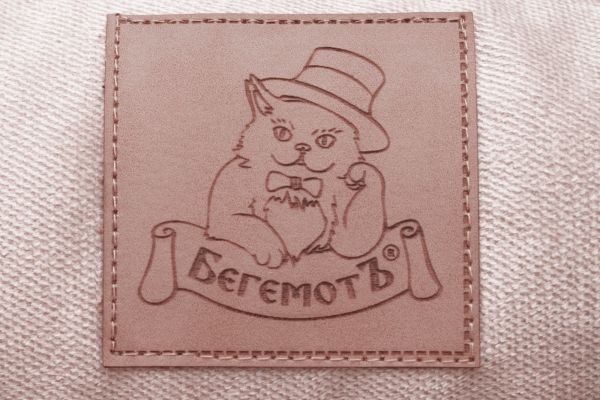 Лежак для котів та собак бежевий